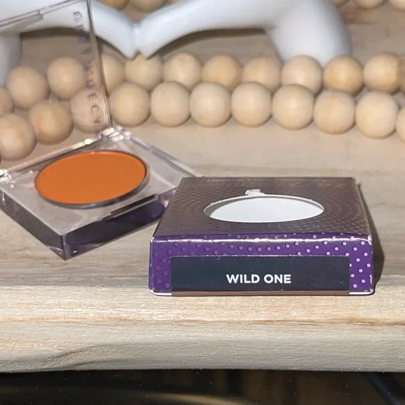 URBAN DECAY COSMETICS 24/7 Eyeshadow In Wild one(Burnt Orange Matte) - Picture 13 of 15